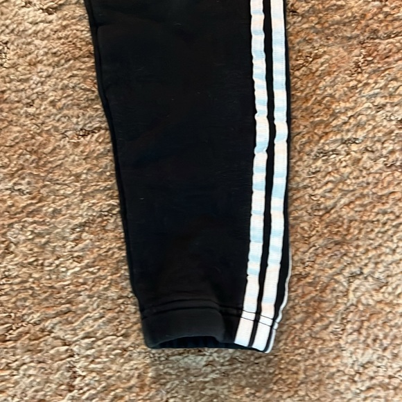Women’s adidas joggers size medium - Picture 5 of 7